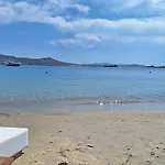 Apartment Stone & Sea Paros By μρs *